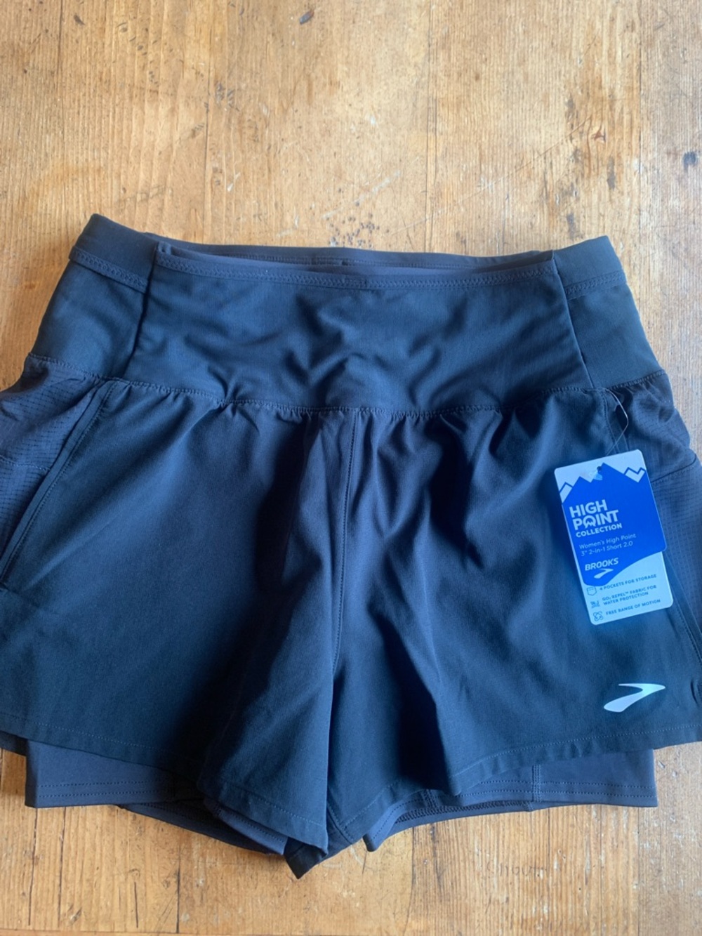 Brooks Black Women’s Athletic Running Shorts - Picture 4 of 16